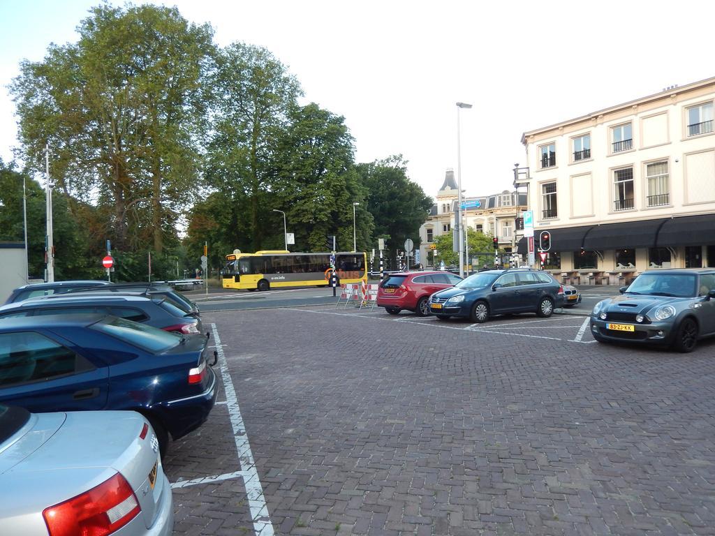 Hotel Oorsprongpark City Centre Утрехт Екстериор снимка