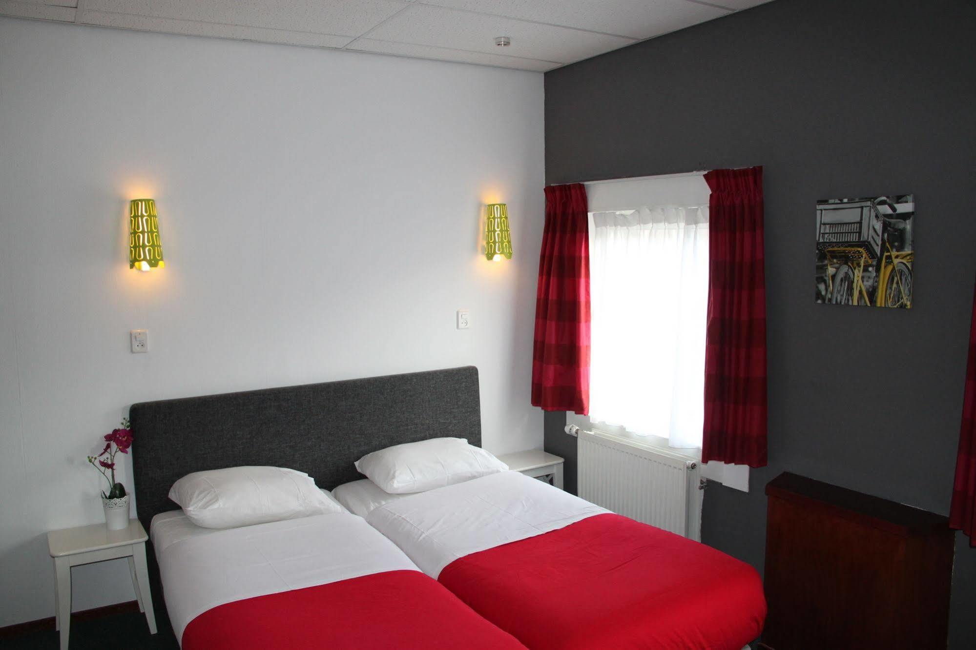 Hotel Oorsprongpark City Centre Утрехт Екстериор снимка